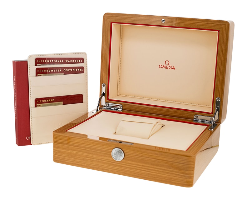 Omega Planet Ocean 232.30.46.51.01.001 Image 5